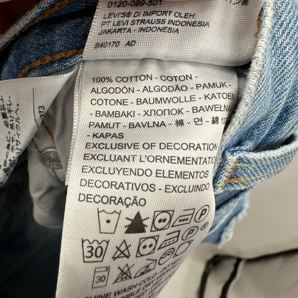 LEVIS 501 button fly distressed denim 100% cotton cowgirl boho festival short 28 - Picture 6 of 8